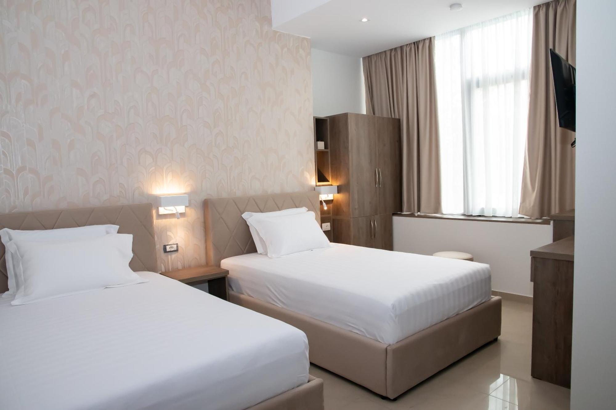 Alv Rent Rooms Vlorë Εξωτερικό φωτογραφία